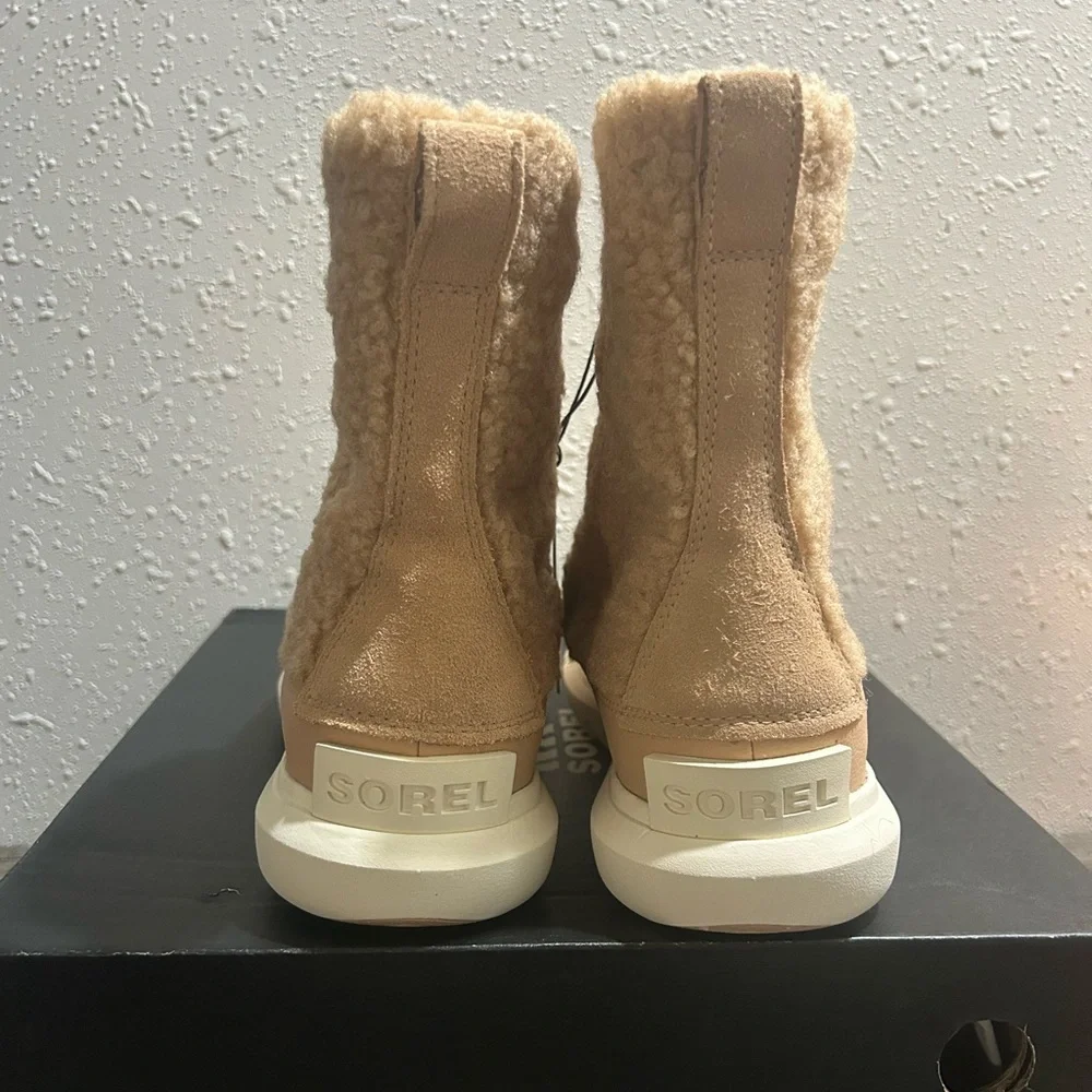 Sorel Explorer boots, youth size 7, womens size 8/8.5 - Picture 4 of 6